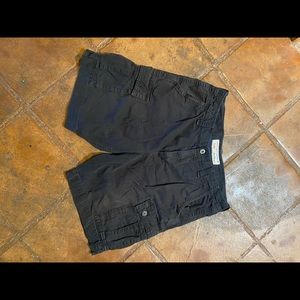 American Eagle men’s cargo shorts